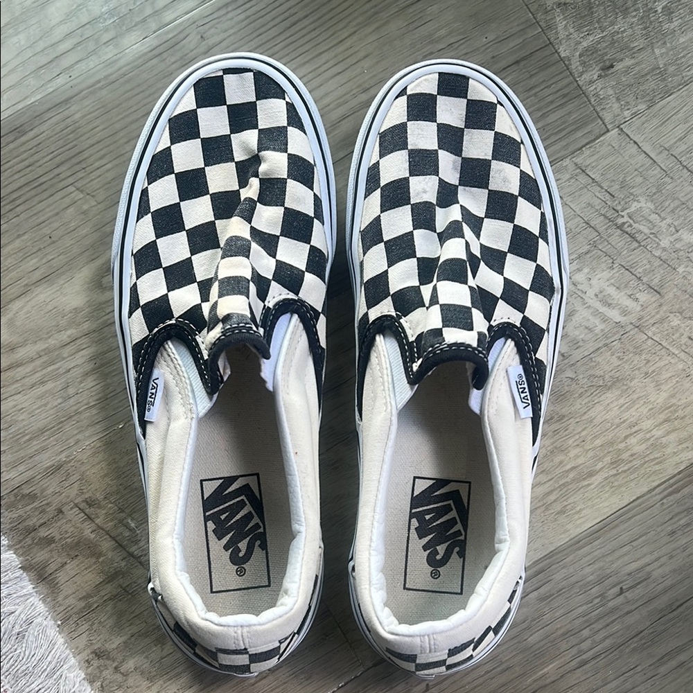 Vans Classic Slip-On Checkerboard Black White Sneakers Women’s 7.5